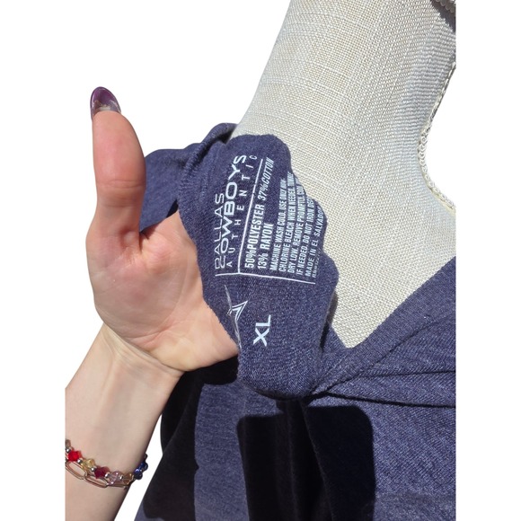 Dallas Cowboys Authentic Apparal XL - Picture 2 of 3